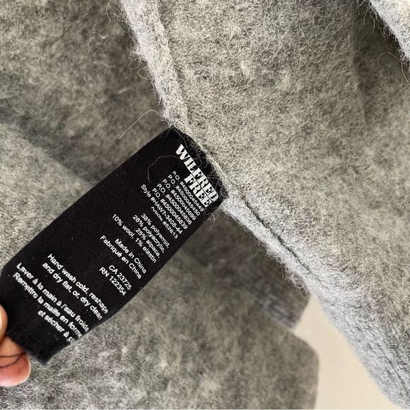 Aritzia Wilfred Free open front Cardigan women’s Gray sweater Size S - Picture 6 of 6